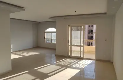 Apartment - 3 Bedrooms - 3 Bathrooms for rent in Madinaty - Cairo