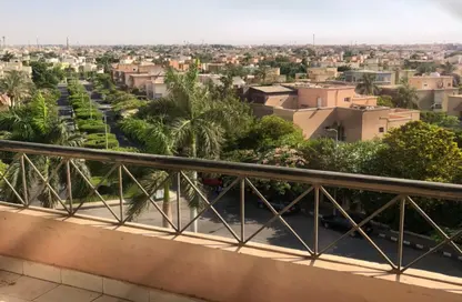 Apartment - 3 Bedrooms - 2 Bathrooms for sale in Al Rehab - New Cairo City - Cairo