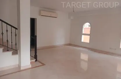 فيلا - 4 غرف نوم - 4 حمامات للايجار في ميفيدا - كمبوندات التجمع الخامس - التجمع الخامس - مدينة القاهرة الجديدة - القاهرة