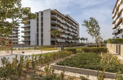 Apartment - 2 Bedrooms - 1 Bathroom for sale in Al Burouj Compound - El Shorouk Compounds - Shorouk City - Cairo