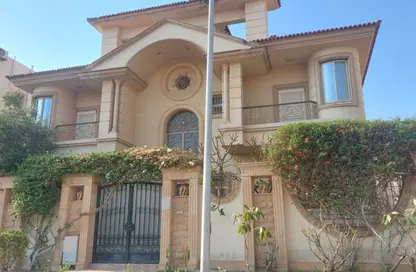 Villa - 5 Bedrooms - 5 Bathrooms for sale in North Teseen St. - The 5th Settlement - New Cairo City - Cairo