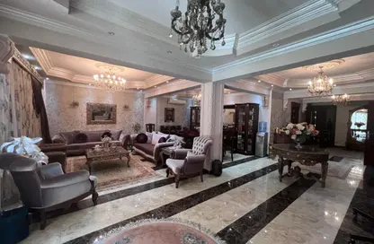 Villa - 7+ Bedrooms - 4 Bathrooms for sale in Bright City - 5th Settlement Compounds - The 5th Settlement - New Cairo City - Cairo