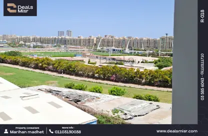 شقة - 4 غرف نوم - 3 حمامات للايجار في جراند فيو - سموحة - حي شرق - الاسكندرية