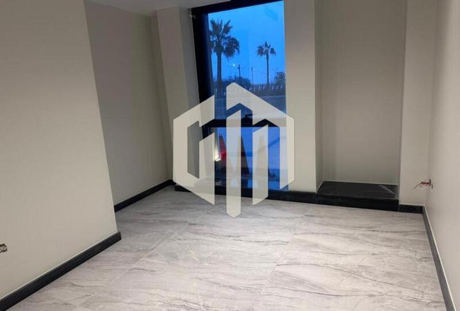 8099113 - Property Image 3