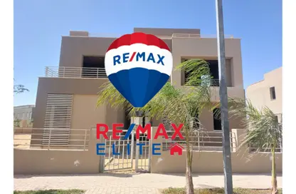 Villa - 4 Bedrooms - 4 Bathrooms for sale in Palm Hills Katameya Extension - 5th Settlement Compounds - The 5th Settlement - New Cairo City - Cairo