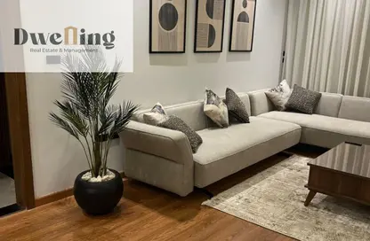 Apartment - 2 Bedrooms - 2 Bathrooms for sale in Lake View Residence - 5th Settlement Compounds - The 5th Settlement - New Cairo City - Cairo