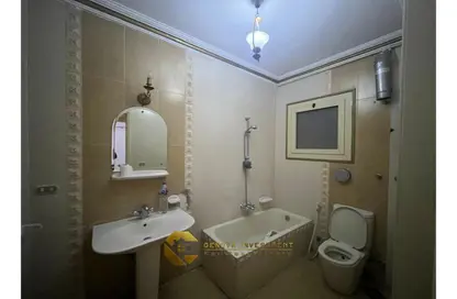 Apartment - 3 Bedrooms - 2 Bathrooms for sale in Al Khamayel city - Sheikh Zayed Compounds - Sheikh Zayed City - Giza