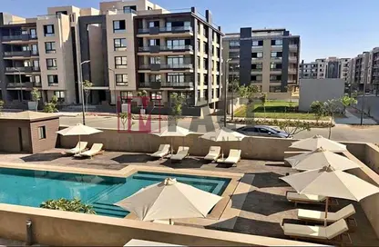 Apartment - 2 Bedrooms - 2 Bathrooms for sale in Azad - 5th Settlement Compounds - The 5th Settlement - New Cairo City - Cairo