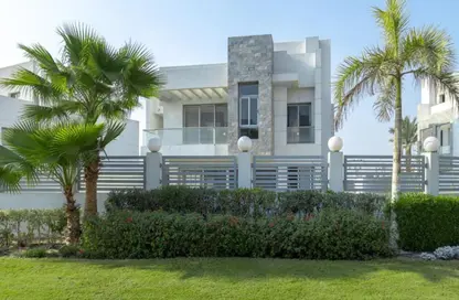 فيلا - 5 غرف نوم - 5 حمامات للبيع في نيو جيزة - طريق مصر اسكندرية الصحراوي - مدينة 6 أكتوبر - الجيزة