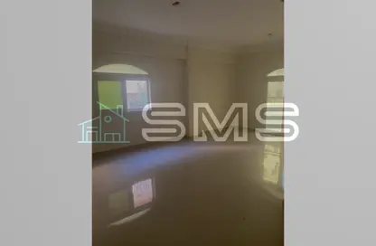 شقة - 2 غرف نوم - 2 حمامات للايجار في عمارات البنفسج - البنفسج - مدينة القاهرة الجديدة - القاهرة