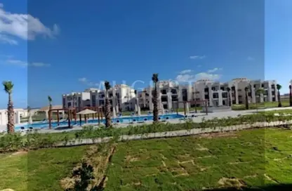 شاليه - 3 غرف نوم - 2 حمامات للبيع في جايا - راس الحكمة - الساحل الشمالي