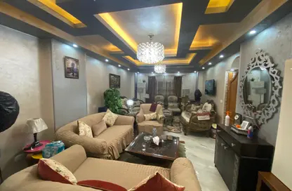 Apartment - 3 Bedrooms - 2 Bathrooms for sale in Gate 4 - Mena - Hadayek El Ahram - Giza