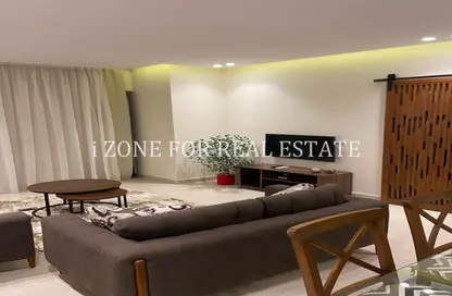 Apartment - 2 Bedrooms - 3 Bathrooms for rent in Lake View Residence - 5th Settlement Compounds - The 5th Settlement - New Cairo City - Cairo