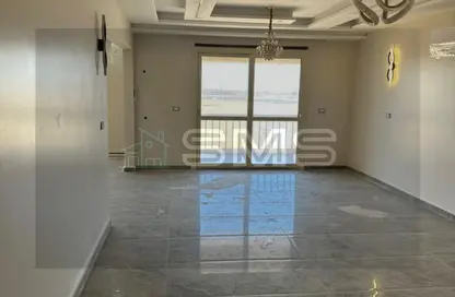 شقة - 3 غرف نوم - 4 حمامات للايجار في سواي مول - محور محمد نجيب - المستثمرين الشمالية - مدينة القاهرة الجديدة - القاهرة