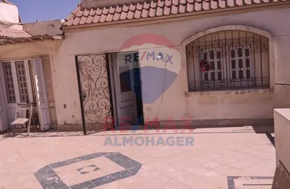 منزل مزدوج - 5 غرف نوم - 4 حمامات للبيع في حدائق المهندسين - الحي الرابع - الشيخ زايد - الجيزة