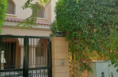 Villa - 3 Bedrooms - 3 Bathrooms for rent in Madinaty - Cairo