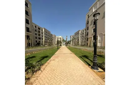 Apartment - 3 Bedrooms - 2 Bathrooms for sale in Village West - Sheikh Zayed Compounds - Sheikh Zayed City - Giza