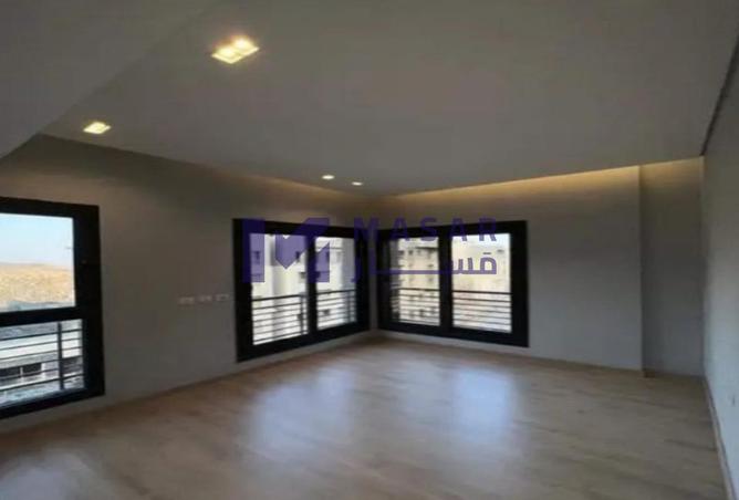 8243363 - Property Main Image