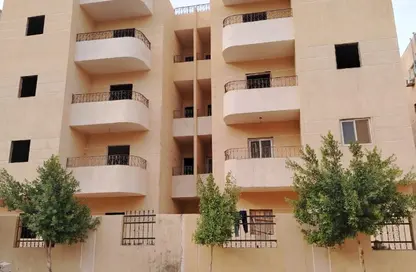 Apartment - 3 Bedrooms - 2 Bathrooms for sale in 1st Neighborhood - 3rd Area - Shorouk City - Cairo