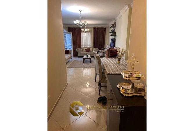 8305582 - Property Image 2