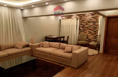 Apartment - 2 Bedrooms - 2 Bathrooms for rent in Street 220 - Degla - Hay El Maadi - Cairo