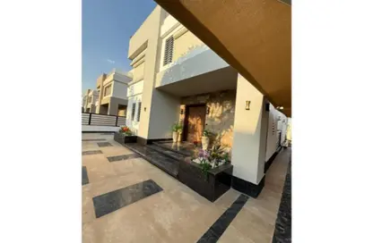 Villa - 4 Bedrooms - 5 Bathrooms for rent in Garden Residence - Hyde Park - New Cairo City - Cairo