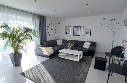 Apartment - 3 Bedrooms - 3 Bathrooms for sale in U One - Sheikh Zayed Compounds - Sheikh Zayed City - Giza