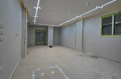 Apartment - 3 Bedrooms - 2 Bathrooms for sale in Al Lebeny Axis - El Mariouteya - Faisal - Hay El Haram - Giza