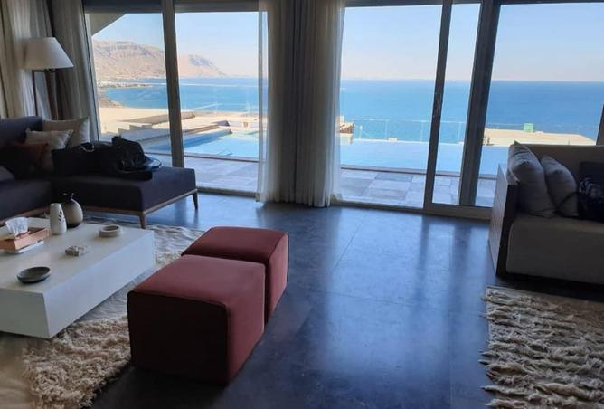 8203874 - Property Image 3