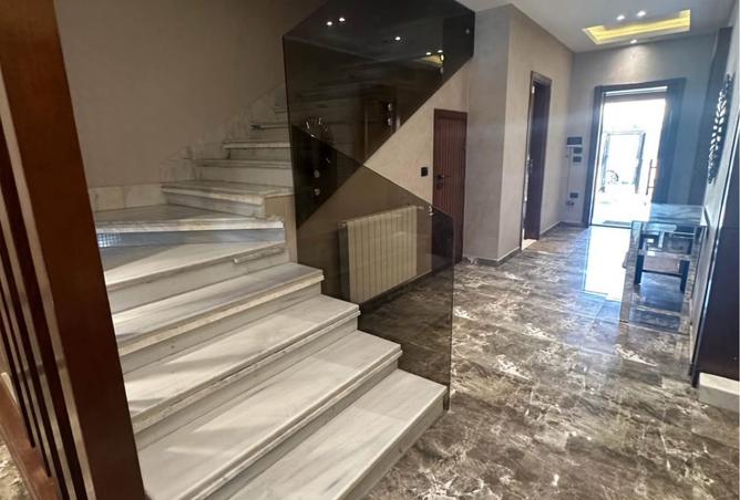 8334426 - Property Image 3