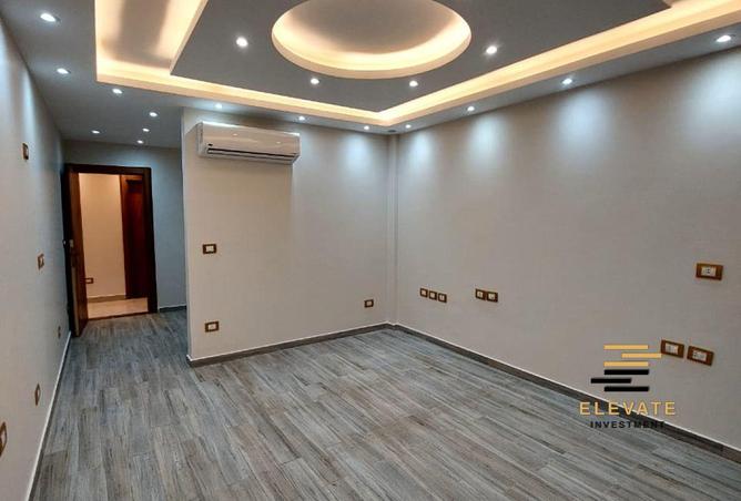 8482441 - Property Image 2