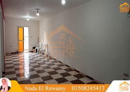 Apartment - 3 bedrooms - 1 bathroom for للايجار in Al Geish Road - Cleopatra - Hay Sharq - Alexandria