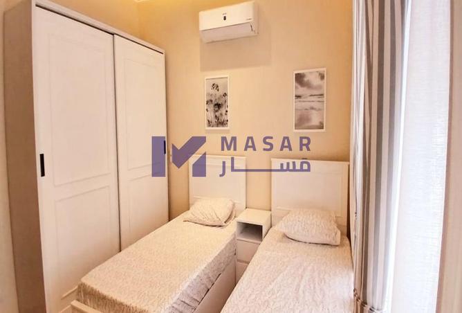 8187601 - Property Image 2