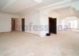 Apartment - 3 Bedrooms - 2 Bathrooms for sale in Ibrahim Helmy St. - Roushdy - Hay Sharq - Alexandria