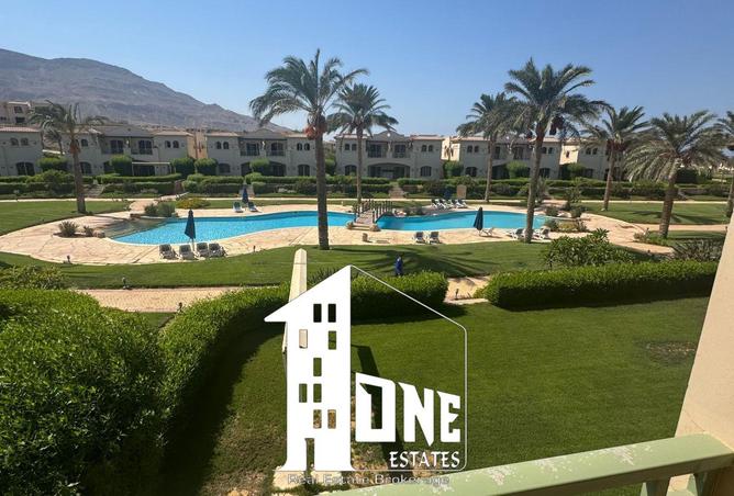 8304784 - Property Image 3