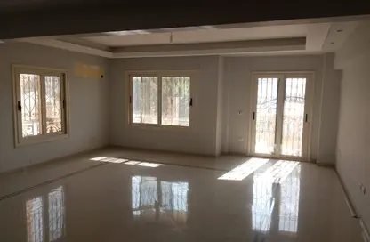 Duplex - 6 Bedrooms - 4 Bathrooms for sale in Al Narges 8 - Al Narges - New Cairo City - Cairo