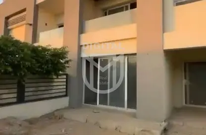 Townhouse - 4 Bedrooms - 5 Bathrooms for sale in Hyde Park - 5th Settlement Compounds - The 5th Settlement - New Cairo City - Cairo