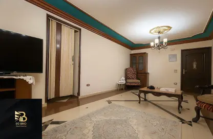 Apartment - 3 Bedrooms - 1 Bathroom for sale in Heliopolis - Masr El Gedida - Cairo