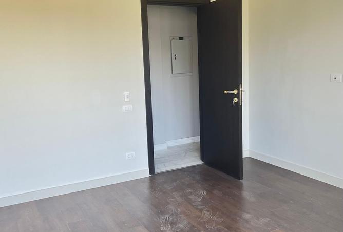 8249196 - صورة العقار 3