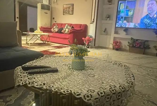 8118943 - Property Image 2