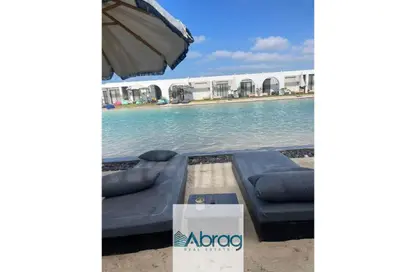 Chalet - 2 Bedrooms - 2 Bathrooms for sale in Hacienda Bay - Sidi Abdel Rahman - North Coast