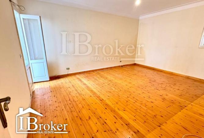 8024375 - Property Image 3