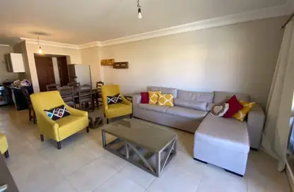 Chalet - 2 Bedrooms - 2 Bathrooms for sale in La Vista Gardens - La Vista - Al Ain Al Sokhna - Suez