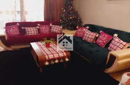 شقة - 2 غرف نوم - 2 حمامات للبيع في الهضبة العليا - المقطم - القاهرة