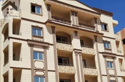 Apartment - 3 Bedrooms - 2 Bathrooms for sale in North Lotus - El Lotus - New Cairo City - Cairo