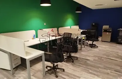 مكتب عمل جماعي - استوديو - 1 حمام للايجار في القرية الذكية - طريق مصر اسكندرية الصحراوي - مدينة 6 أكتوبر - الجيزة