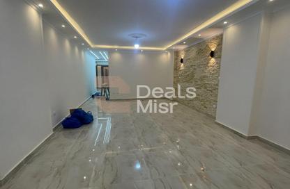 Apartment - 3 Bedrooms - 2 Bathrooms for sale in Ahmed Sabry St. - Bolkly - Hay Sharq - Alexandria
