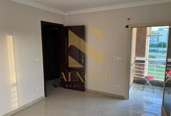 8205056 - Property Image 3