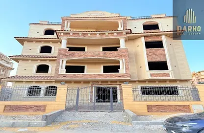 Apartment - 5 Bedrooms - 3 Bathrooms for sale in West Somid Road - West Somid - 6 October City - Giza