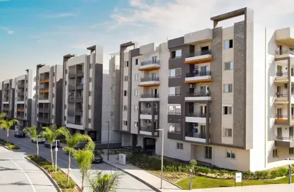 Apartment - 3 Bedrooms - 3 Bathrooms for sale in Rock Eden - Hadayek October - 6 October City - Giza